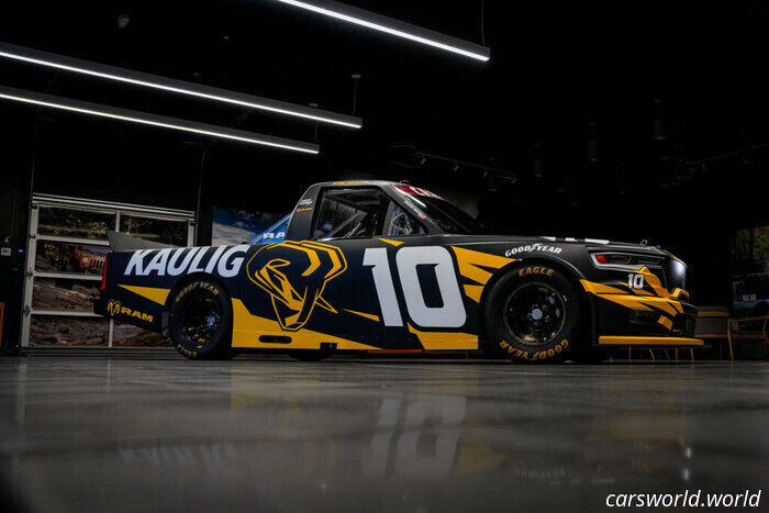 Non è uno scherzo, Ram sta scegliendo un pilota NASCAR in un reality show | Carscoops